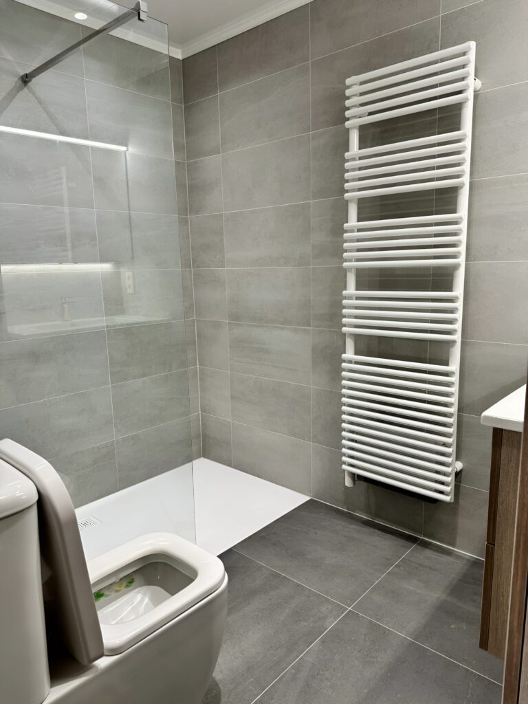 badkamerrenovatie-tegelwerken-vlaanderen